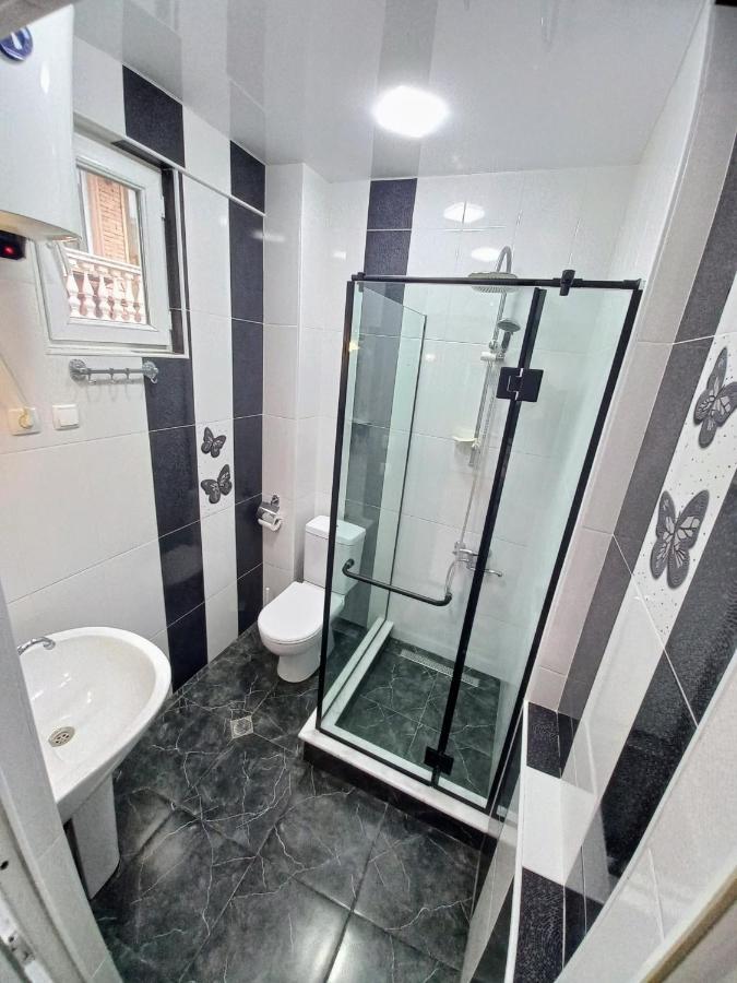 Aparthotel Rioni Kutaiszi Kültér fotó